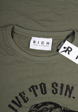 Lade das Bild in den Galerie-Viewer, John Richmond Herren T-Shirt | Strass-Applikation &amp; Hochwertiges Baumwollmaterial | Live to Sin
