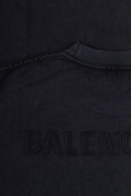 Lade das Bild in den Galerie-Viewer, Balenciaga Herren T-Shirt | WARDROBE 612966 TEE
