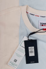 Lade das Bild in den Galerie-Viewer, Tommy Hilfiger Herren T-Shirt | TJM SKATE VERTICAL S
